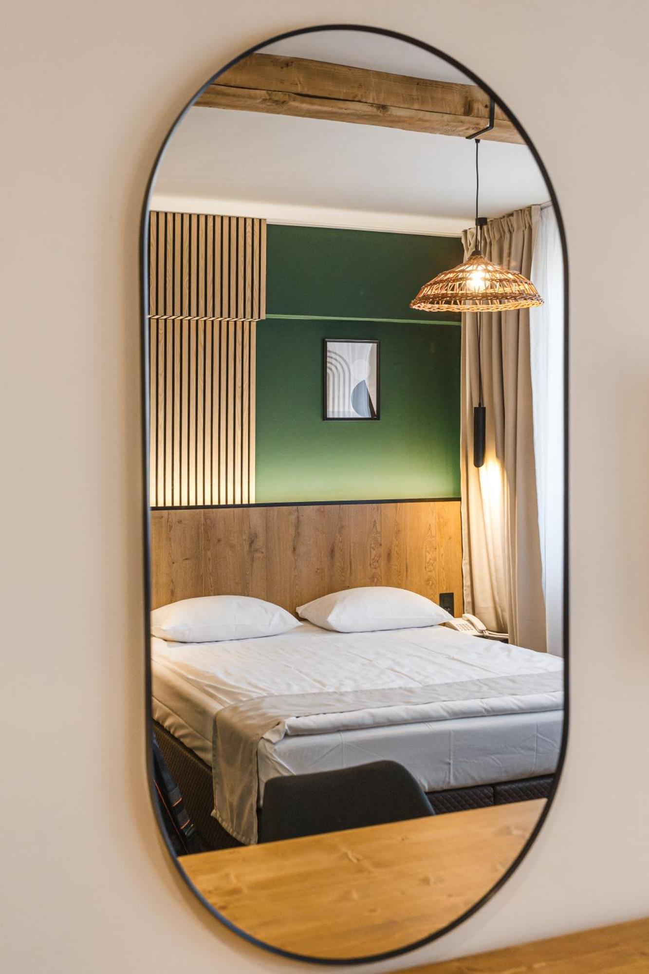 Stokker Hotel Oradea Eksteriør bilde