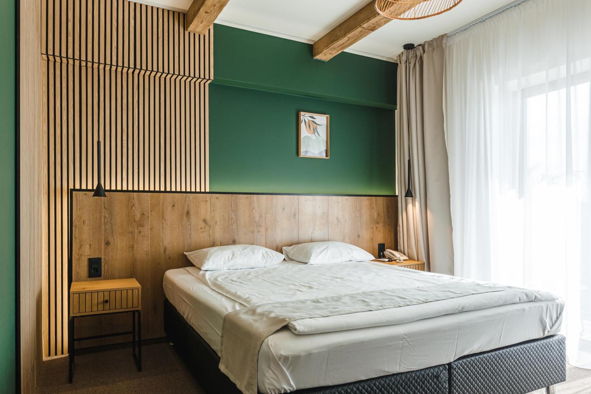 Stokker Hotel Oradea Eksteriør bilde