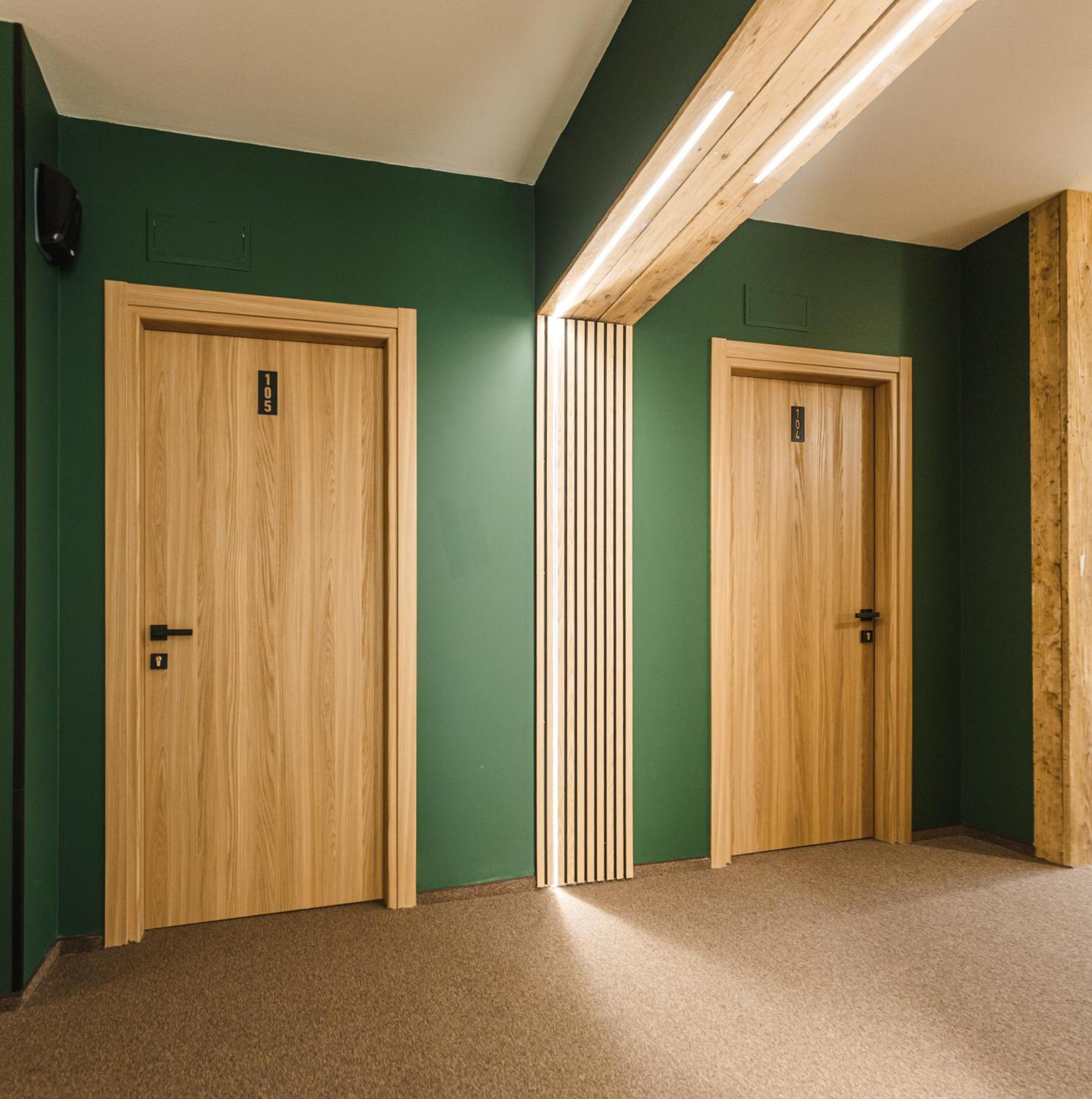 Stokker Hotel Oradea Eksteriør bilde